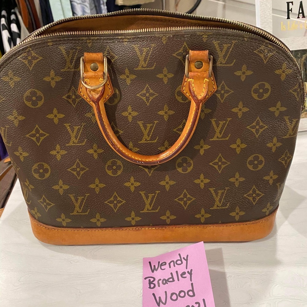 Authentic Louis Vuitton Alma